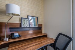  - Fairfield Inn & Suites by Marriott Downtown River Chicago