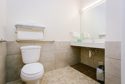  - Scottish Inn & Suites Bayway Drive Baytown