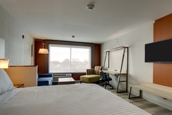  - Holiday Inn Express & Suites Galesburg