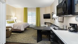  - Candlewood Suites Outlet Center Mercer