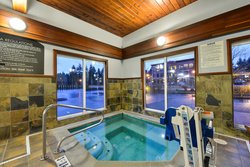  - Holiday Inn Express North Vancouver - I-205, Exit 36