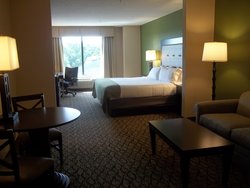  - Holiday Inn Express & Suites Winchester