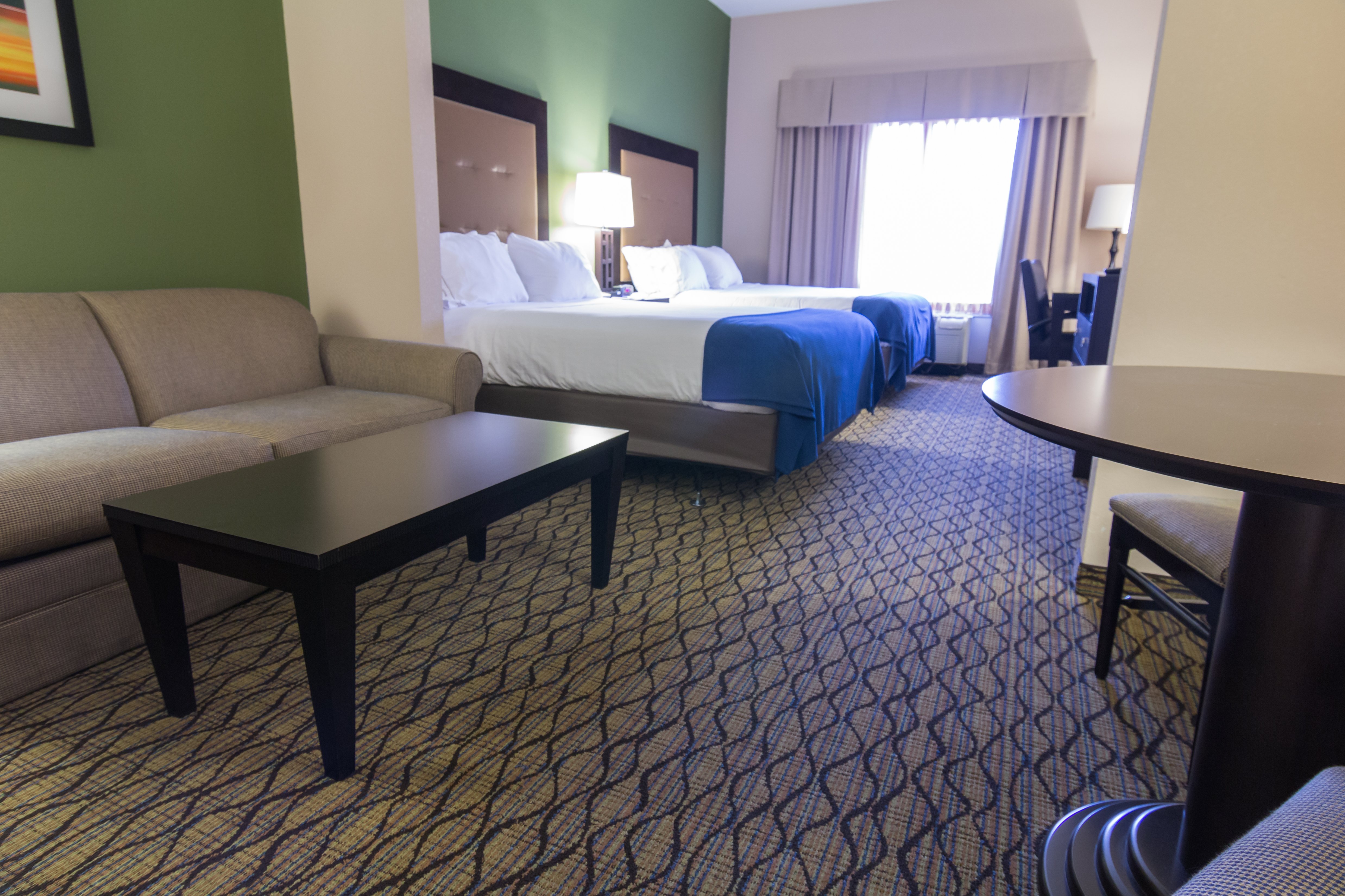 Two Queen Bedded Suite