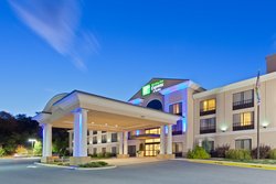 - Holiday Inn Express & Suites Winchester
