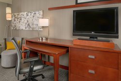  - Courtyard by Marriott Orange - I-95, Exit 41