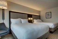 - Holiday Inn Express & Suites Mt Vernon - I-57 & I-64, Exit 95