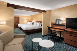  - Fairfield Inn & Suites by Marriott Marion - I-55, Exit 10
