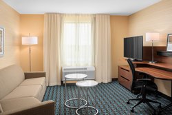  - Fairfield Inn & Suites by Marriott Marion - I-55, Exit 10