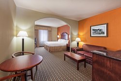  - Holiday Inn Express & Suites East Amarillo - I-40, Exit 76