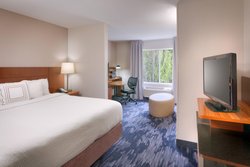  - Fairfield Inn & Suites by Marriott Bellevue