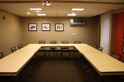  - Holiday Inn Express & Suites North Toledo - I-75, Exit 210