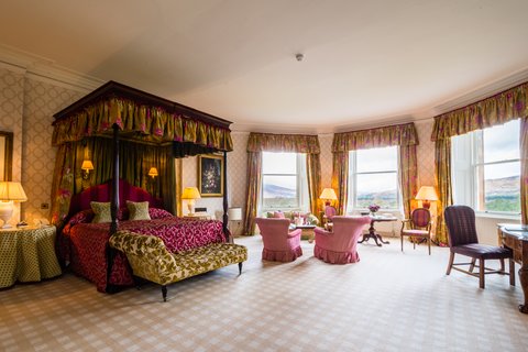 INVERLOCHY CASTLE - Photo 20