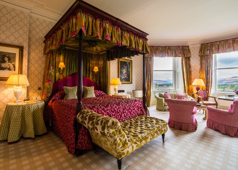 INVERLOCHY CASTLE - Photo 23