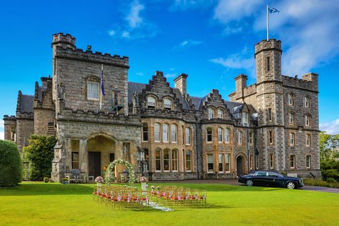 INVERLOCHY CASTLE - Photo 4