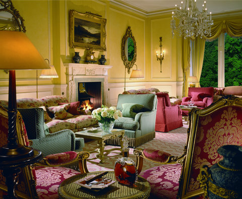 INVERLOCHY CASTLE - Photo 10