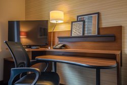  - Fairfield Inn & Suites by Marriott Downtown River Chicago