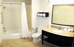  - Holiday Inn Express & Suites North Toledo - I-75, Exit 210