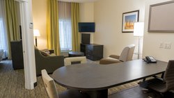  - Candlewood Suites Stevensville - I-94, Exit 23