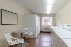  - Candlewood Suites Fairfax - I-66, Exit 57