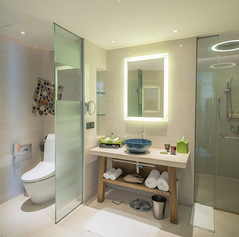 HOTEL INDIGO HARBOUR VIEW - Photo 122