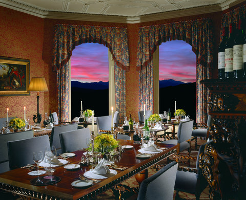 INVERLOCHY CASTLE - Photo 12