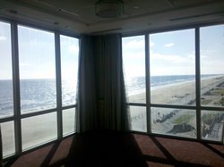  - Holiday Inn & Suites North Beach Virginia Beach