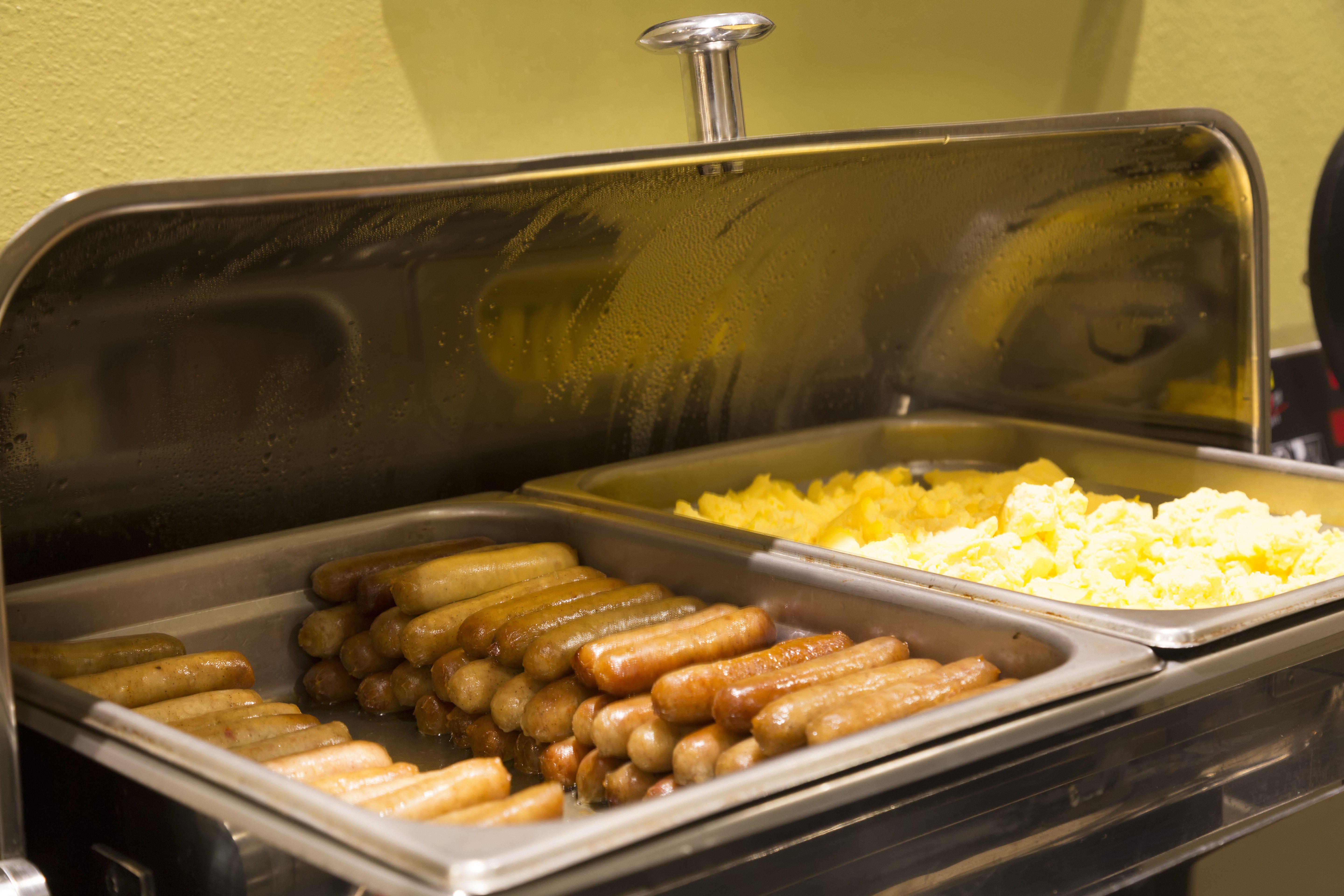 So many options to choose from here on the breakfast buffet.
