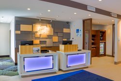  - Holiday Inn Express & Suites Livonia - I-96, Exit 177
