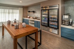  - Delta Hotel by Marriott Huntington Mall Barboursville - I-64, Exits 20 & 20B