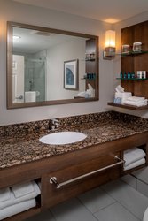  - Delta Hotel by Marriott Huntington Mall Barboursville - I-64, Exits 20 & 20B