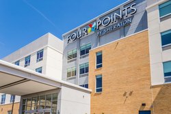  - Four Points by Sheraton Hotel Elkhart - I-80 & I-90, Exit 92