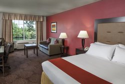  - Holiday Inn Express on the River Corvallis