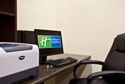  - Holiday Inn Express & Suites Hillside - I-290, Exit 17