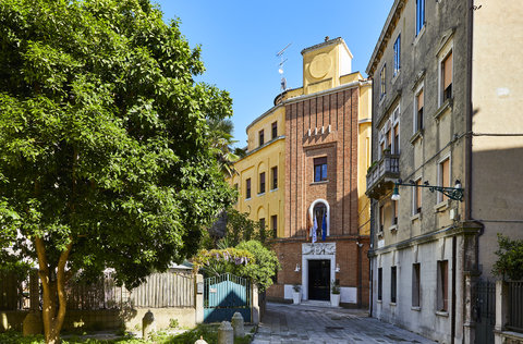 Welcome to Hotel Indigo Venice - Sant\'Elena
