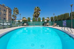  - Holiday Inn Express Fairgrounds Bakersfield