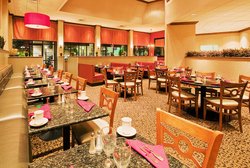  - Holiday Inn Downtown Historic District - I-10, Exit 26B