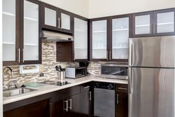  - Staybridge Suites College Station