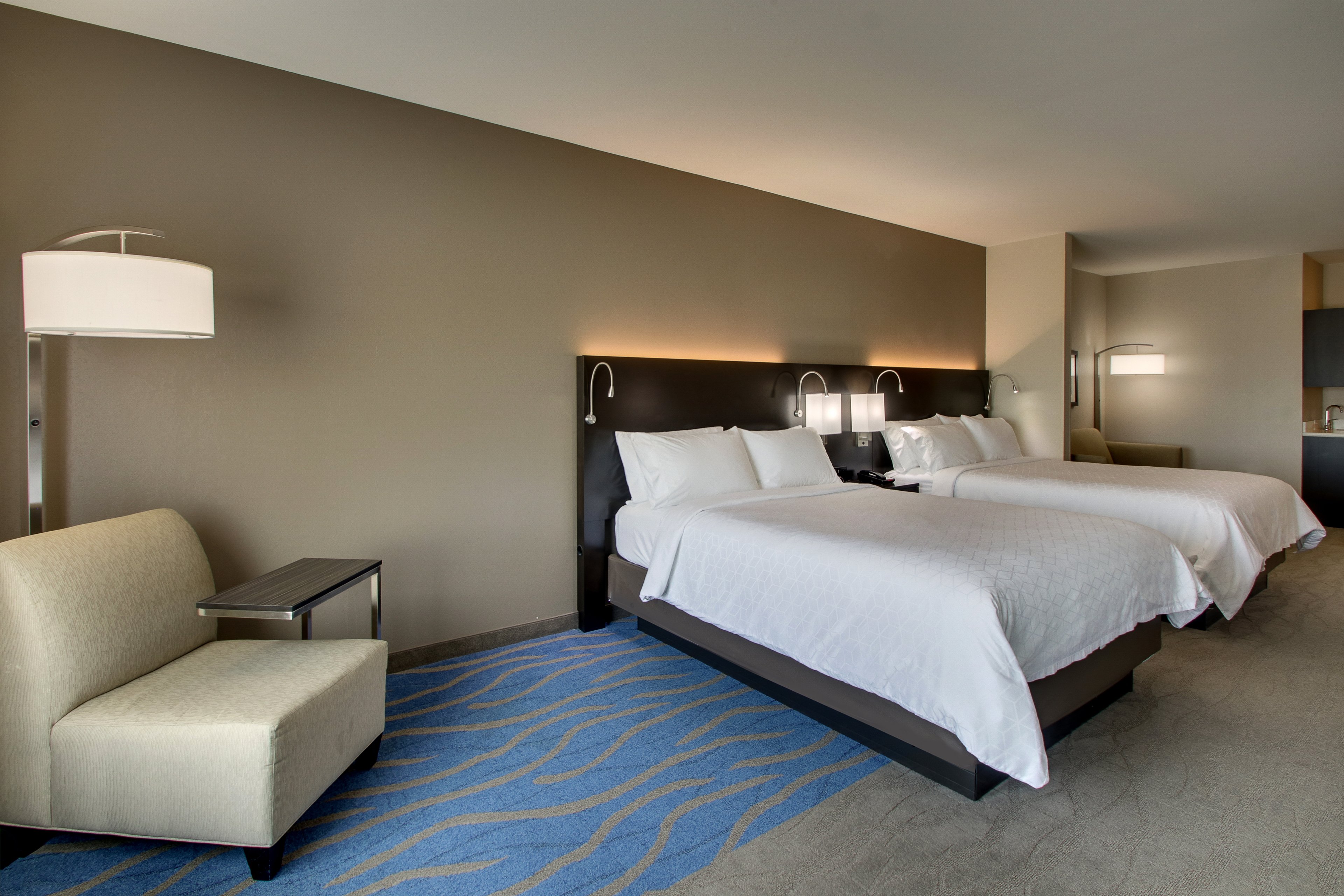 HOLIDAY INN EXP STES LANCASTER EAST-guestroom-Suite.jpg