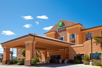 Holiday Inn Express And Suites