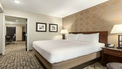  - Holiday Inn & Suites Williamsburg