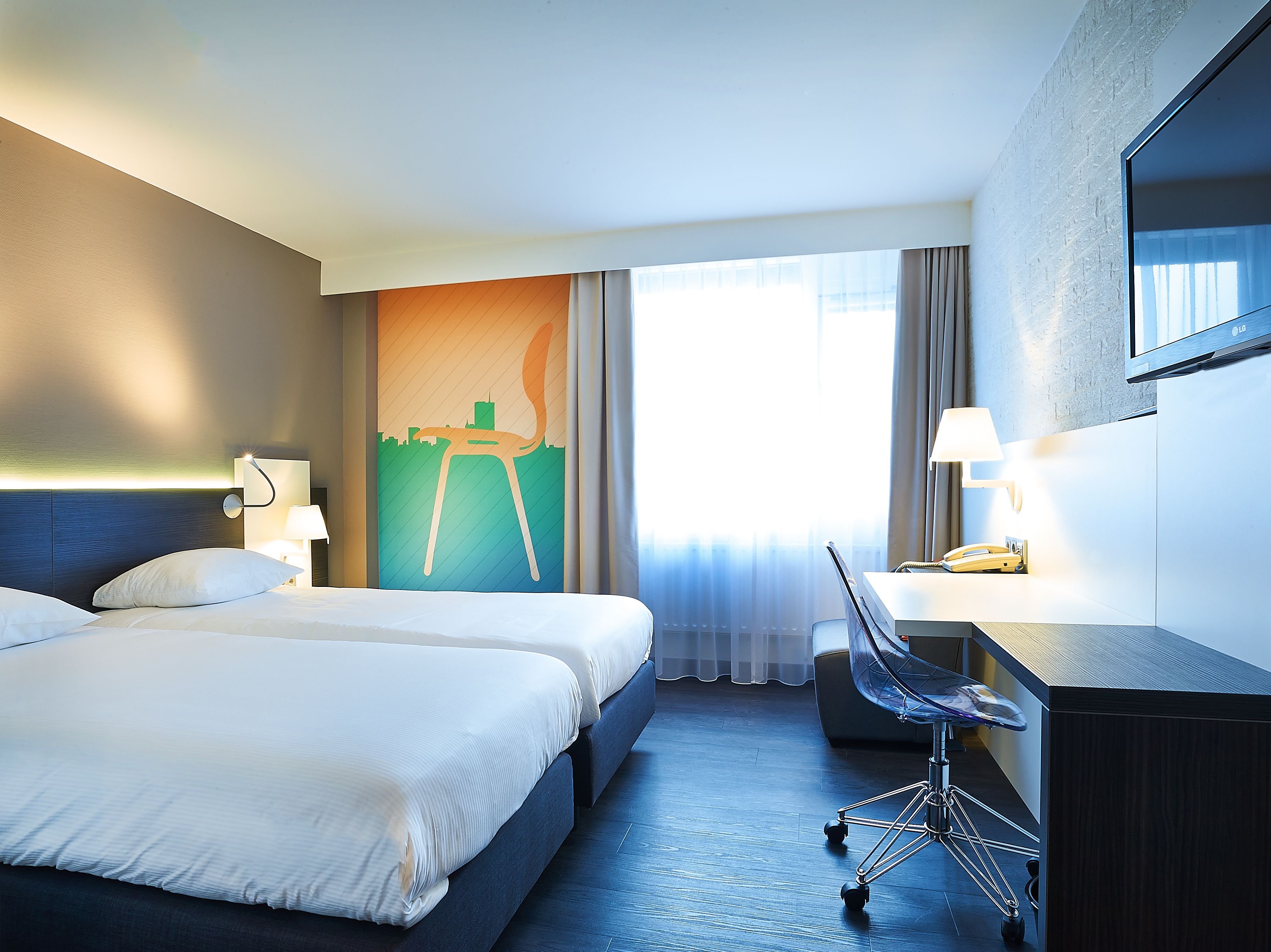 POSTILLION HOTEL DORDRECHT-guestroom-Standard Room Twin.jpg