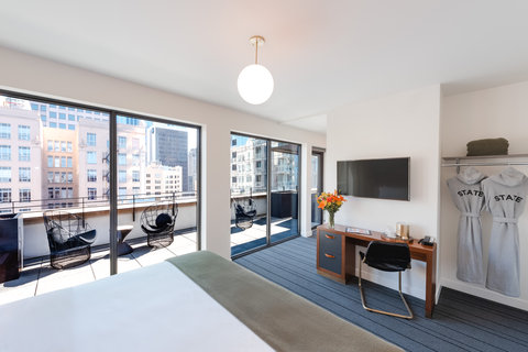 Terrace King Suite