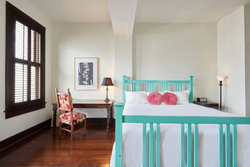  - Hotel Havana Riverwalk San Antonio