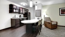  - Candlewood Suites Waco - I-35, Exit 331