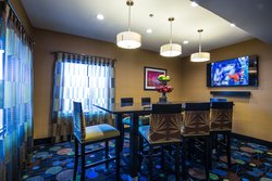  - Holiday Inn Express Edmond - I-35, Exit 141