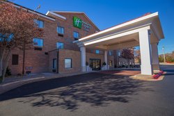  - Holiday Inn Express Edmond - I-35, Exit 141