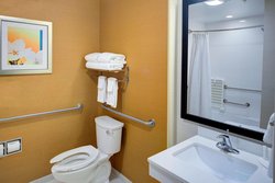  - Fairfield Inn & Suites by Marriott Hollister