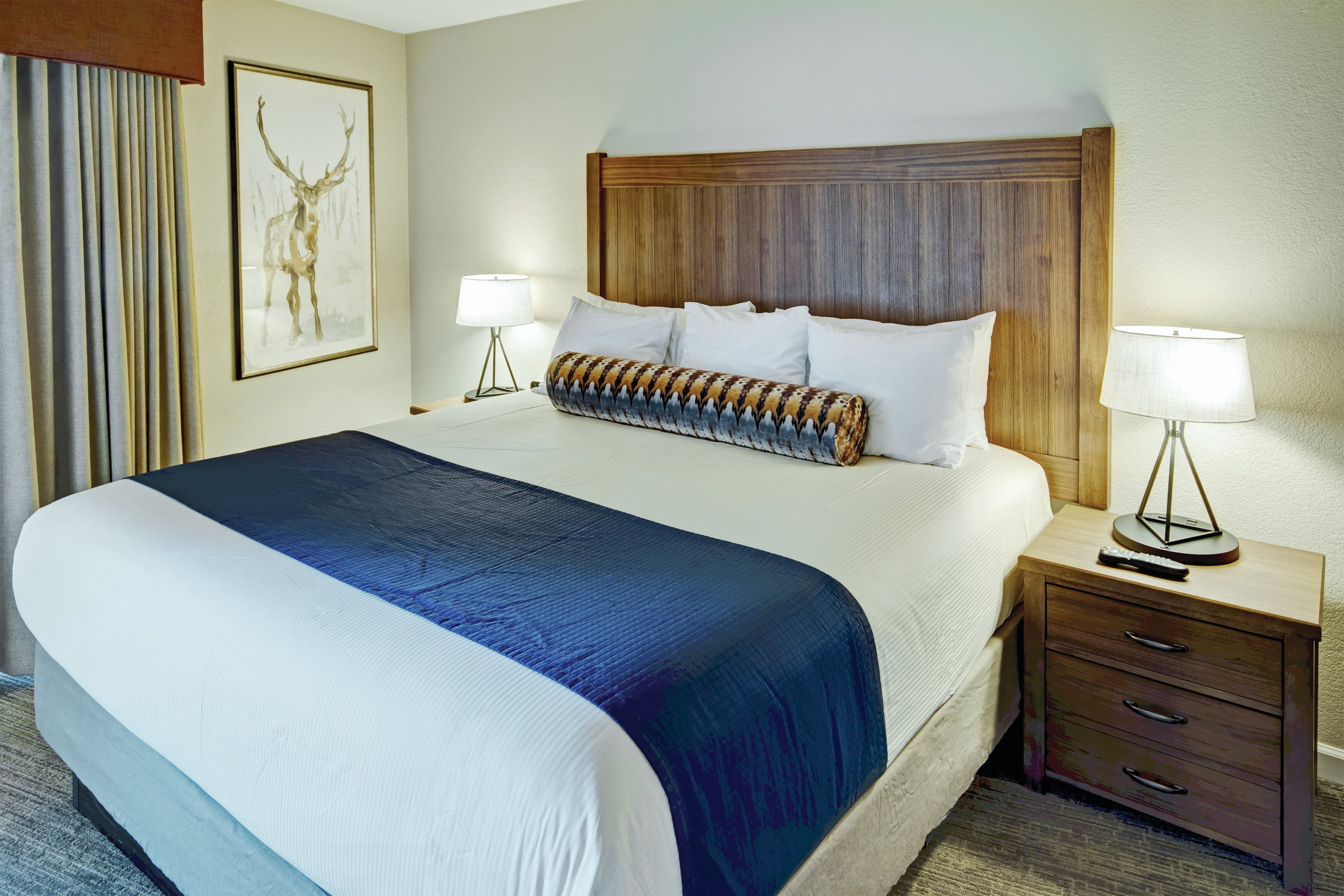 CLUB WYNDHAM DURANGO-guestroom-Master Suite.jpg
