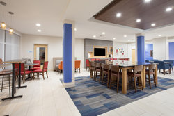  - Holiday Inn Express & Suites Amarillo - I-40, Exit 68B