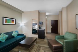  - Holiday Inn Express & Suites Ashland